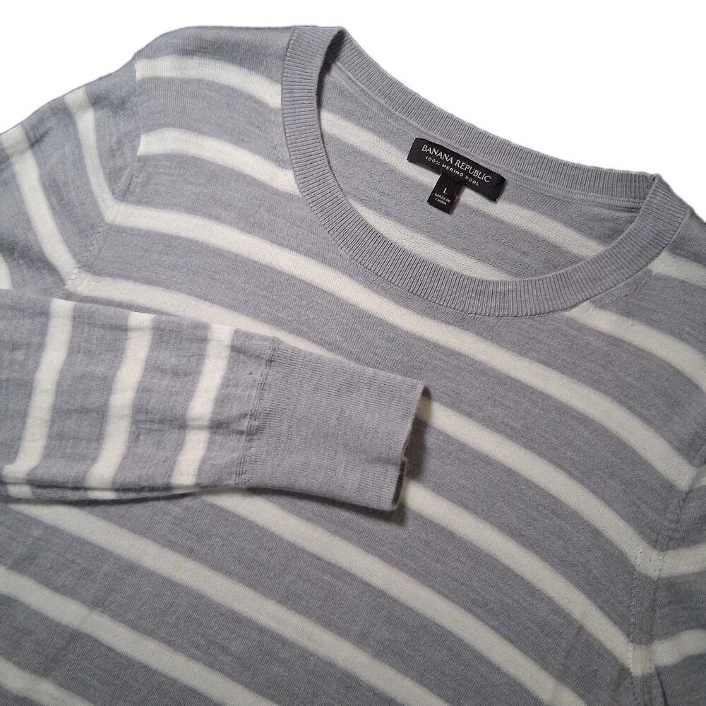 Banana Republic Sweater Women Large Gray Stripes 100% Merino Wool Minimalist